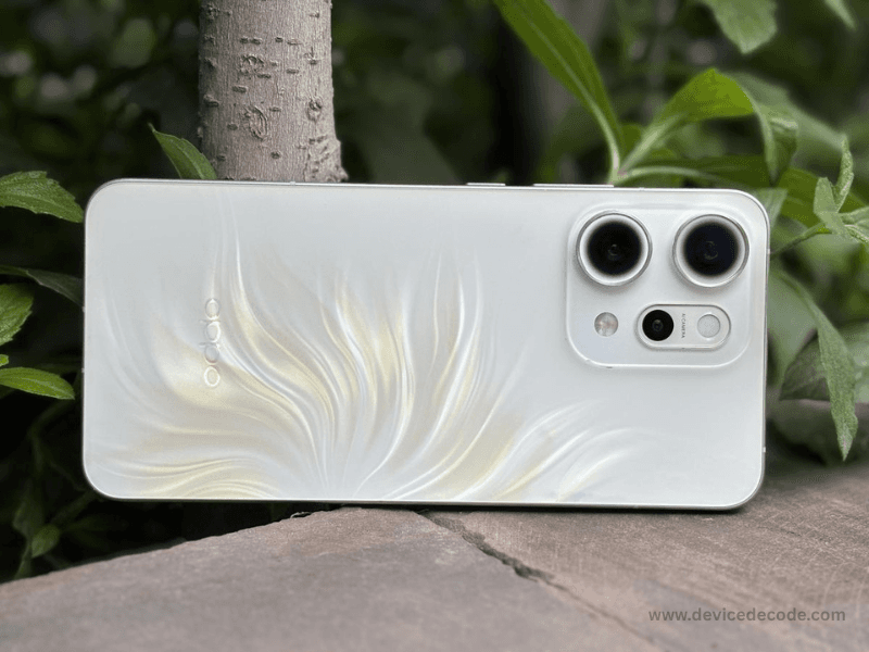 OPPO Reno14 Pro Display & Build: Why It Feels Premium