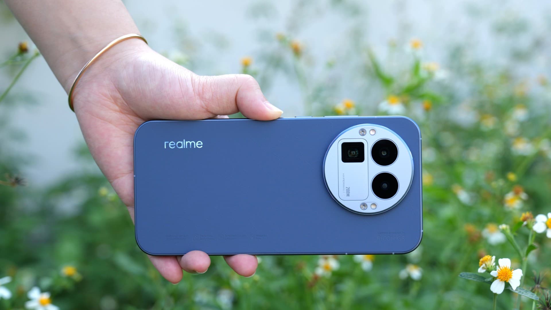 Realme GT 8 Pro: Comprehensive Specifications, Features, and Review (2025)