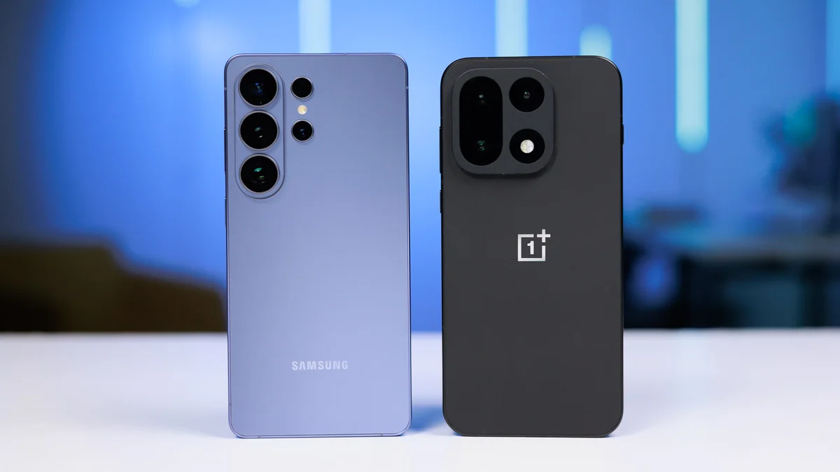 Samsung Galaxy S26 Ultra vs OnePlus 15 Comparison | devicedecode